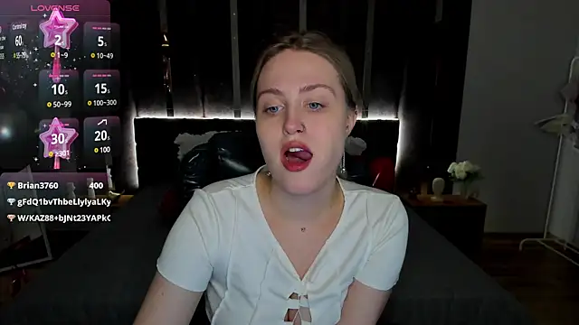 Snapshot of _Sarah_Soul_ chatting on February 27, 7:01 am Sarah Soul online show from February 27, 7:01 am