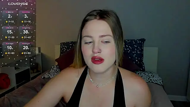 Snapshot of _Sarah_Soul_ chatting on September 10, 12:21 am Sarah Soul online show from September 10, 12:21 am