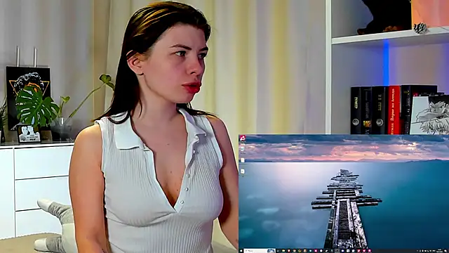 callmetori online show from January 2, 9:43 am