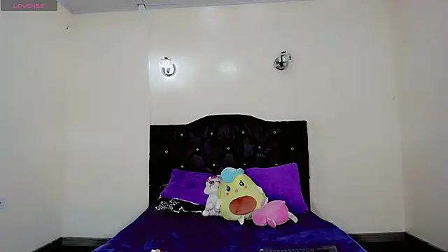 Snapshot of Elissa_taylor_ chatting on February 10, 7:28 pm Elissa taylor online show from February 10, 7:28 pm