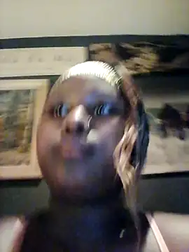 Snapshot of Dark_Berry_26 chatting on December 31, 4:57 pm Dark Berry 26 online show from December 31, 4:57 pm