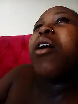 Snapshot of Dark_Berry_26 chatting on October 21, 3:02 pm Dark Berry 26 online show from October 21, 3:02 pm