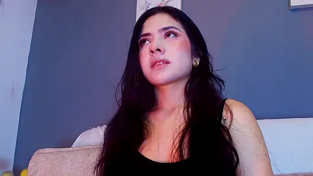 Snapshot of adara_johnson__ chatting on March 21, 11:59 am adara johnson online show from March 21, 11:59 am