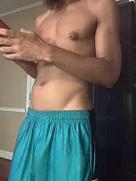 Snapshot of yosparky chatting on October 8, 11:24 pm yosparky online show from October 8, 11:24 pm