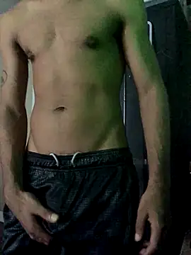 Snapshot of yosparky chatting on October 16, 8:43 pm yosparky online show from October 16, 8:43 pm