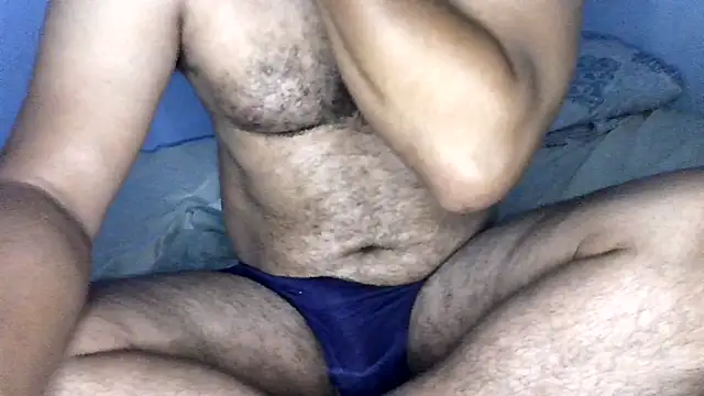 Snapshot of friendsloversex chatting on June 7, 12:31 pm friendsloversex online show from June 7, 12:31 pm