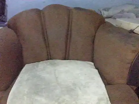 Snapshot of friendsloversex chatting on June 9, 3:40 am friendsloversex online show from June 9, 3:40 am
