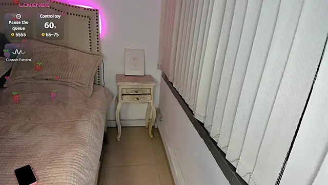 Emilly Rivera online show from January 17, 10:22 am