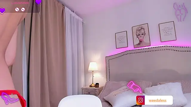 Emilly Rivera online show from February 25, 1:39 pm