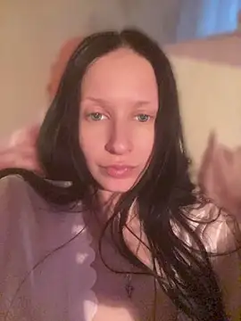 Starry Siren online show from May 6, 2:11 pm