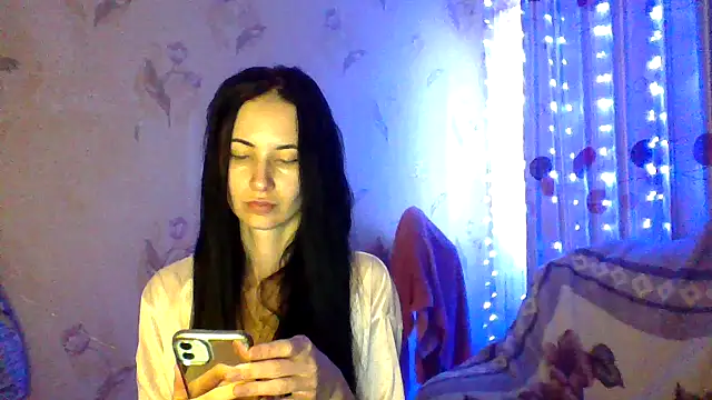 Starry Siren online show from May 14, 1:40 pm