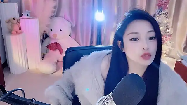 Daisy-77 online show from December 12, 7:26 pm
