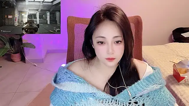 Daisy-77 online show from April 29, 1:04 pm
