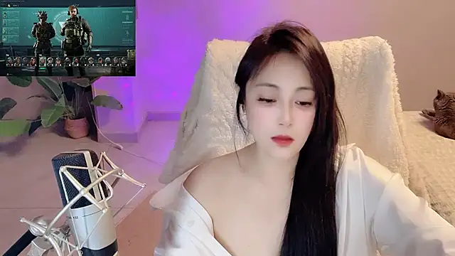 Daisy-77 online show from May 6, 1:27 pm