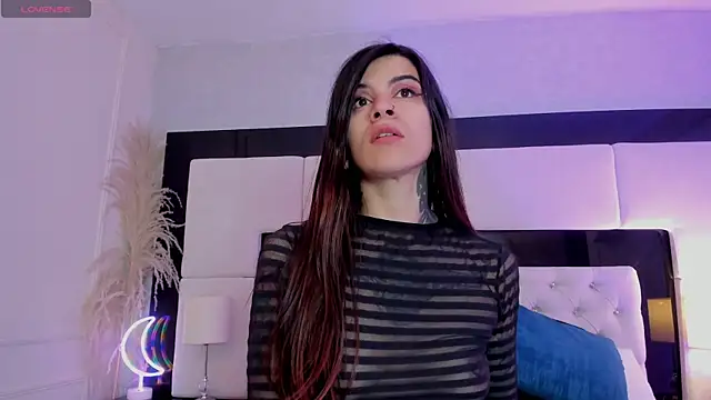 Snapshot of Maddissonlove chatting on January 16, 12:31 pm Maddissonlove online show from January 16, 12:31 pm