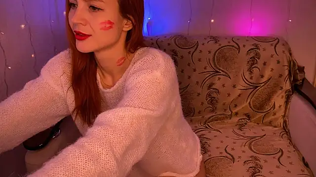 Snapshot of _polly_milk chatting on February 14, 10:28 am polly milk online show from February 14, 10:28 am