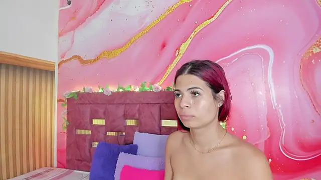 Daisy  rose online show from March 28, 3:06 am