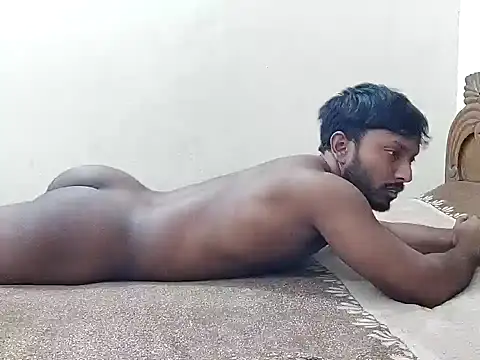 HunkyAriyan online show from February 26, 3:44 pm