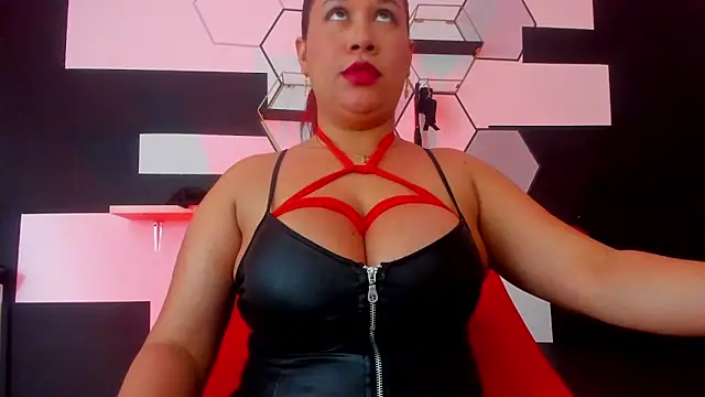 alondrabigtits online show from December 20, 6:13 pm