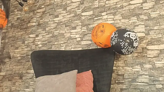 Snapshot of alondrabigtits chatting on October 26, 12:11 pm alondrabigtits online show from October 26, 12:11 pm