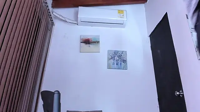 alondrabigtits online show from March 19, 9:35 am