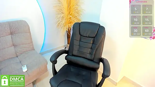 Ada Monroe10 online show from September 22, 1:24 pm