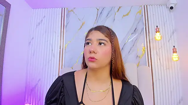 Snapshot of tifanyhills_ chatting on April 14, 8:04 pm tifanyhills online show from April 14, 8:04 pm