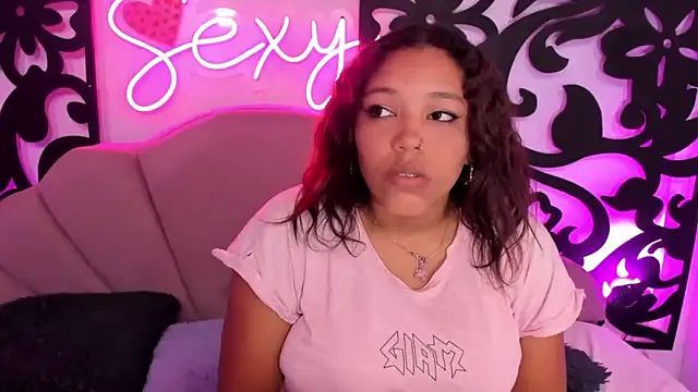 horny babyss online show from February 28, 1:05 am