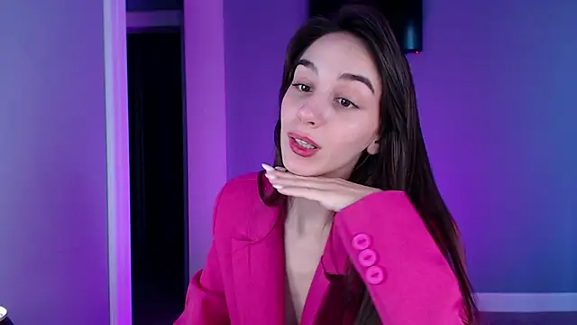 ElizabethElison online show from December 16, 9:57 am