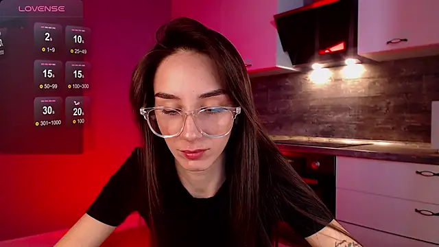 ElizabethElison online show from December 23, 9:05 am