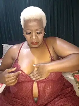 dirasweetlipsxx online show from May 5, 8:17 pm