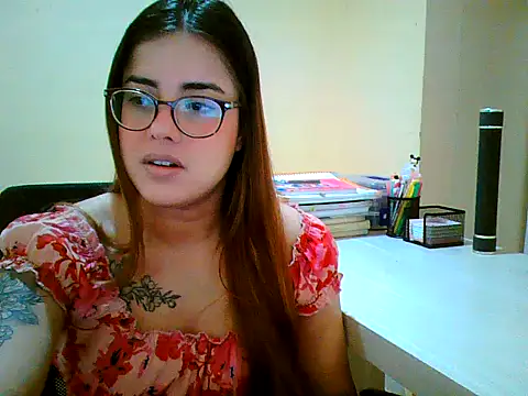 maliamiller online show from September 23, 12:08 pm