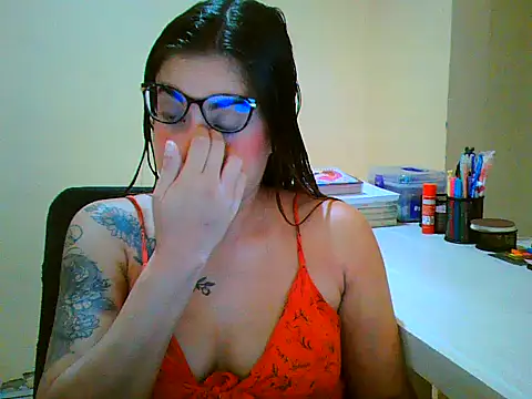 maliamiller online show from March 11, 1:22 am