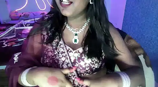 Snapshot of expression_queen chatting on December 11, 5:48 pm expression queen online show from December 11, 5:48 pm