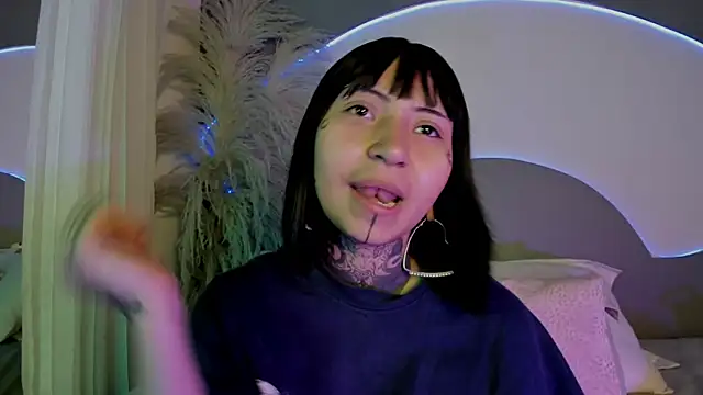 Evangeline bell online show from October 10, 12:04 pm