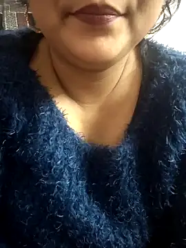 Snapshot of Jeenat_ chatting on December 19, 8:13 pm Jeenat online show from December 19, 8:13 pm