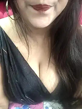 Snapshot of Jeenat_ chatting on January 5, 7:39 pm Jeenat online show from January 5, 7:39 pm