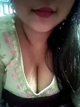 Snapshot of Jeenat_ chatting on January 16, 10:12 pm Jeenat online show from January 16, 10:12 pm