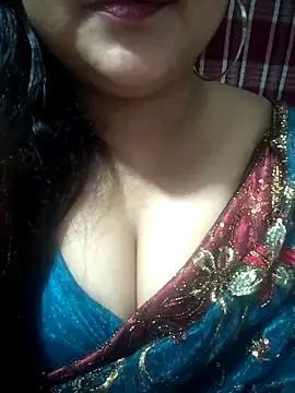 Snapshot of Jeenat_ chatting on February 12, 6:19 pm Jeenat online show from February 12, 6:19 pm
