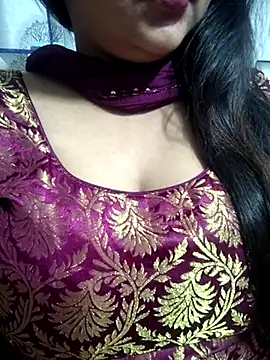 Snapshot of Jeenat_ chatting on February 14, 6:19 pm Jeenat online show from February 14, 6:19 pm