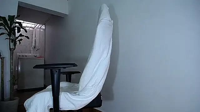 diamond black00 online show from March 5, 6:23 pm