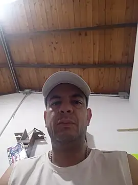 latinmartin73 online show from October 26, 1:28 pm