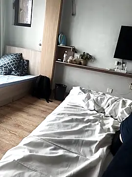 Snapshot of huzi518 chatting on October 2, 3:46 am huzi518 online show from October 2, 3:46 am