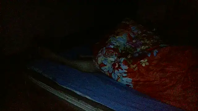 Snapshot of huzi518 chatting on October 14, 10:43 pm huzi518 online show from October 14, 10:43 pm