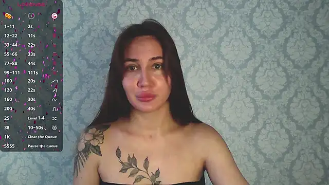 Snapshot of Stasia_Queen chatting on January 7, 8:24 am Stasia Queen online show from January 7, 8:24 am