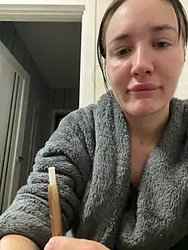 Snapshot of Stasia_Queen chatting on February 8, 11:34 pm Stasia Queen online show from February 8, 11:34 pm