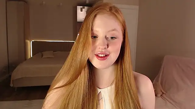 lulu moonmoon online show from December 6, 8:40 pm