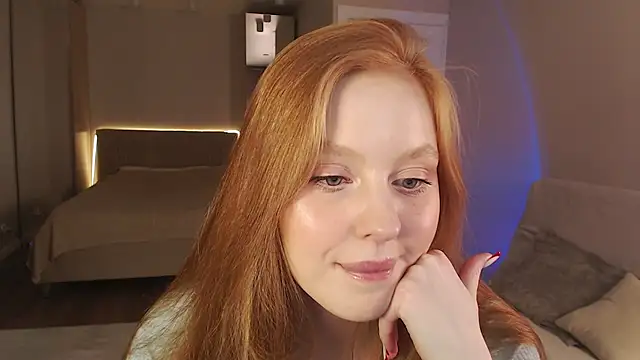 lulu moonmoon online show from February 20, 2:13 pm