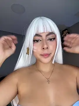 Snapshot of DakotaShelby chatting on November 1, 12:23 am DakotaShelby online show from November 1, 12:23 am