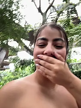 Snapshot of DakotaShelby chatting on February 17, 8:26 pm DakotaShelby online show from February 17, 8:26 pm